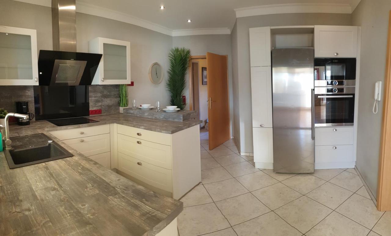 Superior Maisonette-wohnung-nur 5 Min Zum Europapark Apartment *